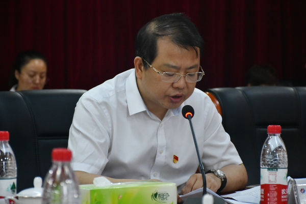 鄒董講話.jpg