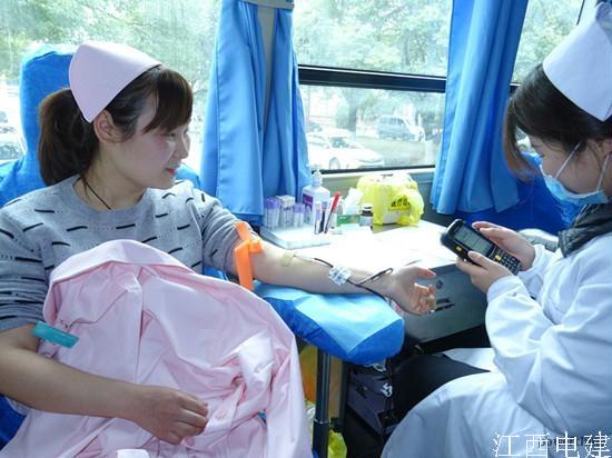 24歲職工醫院護士鄭小芬第一次參加活動.jpg